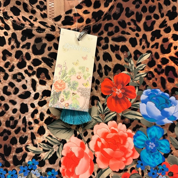 JOHNNY WAS CHEETAH CROSS OVER NECK SURF🏄‍♀️ONE PIECE Floral Long Sleeve,Size: XL - Picture 9 of 13
